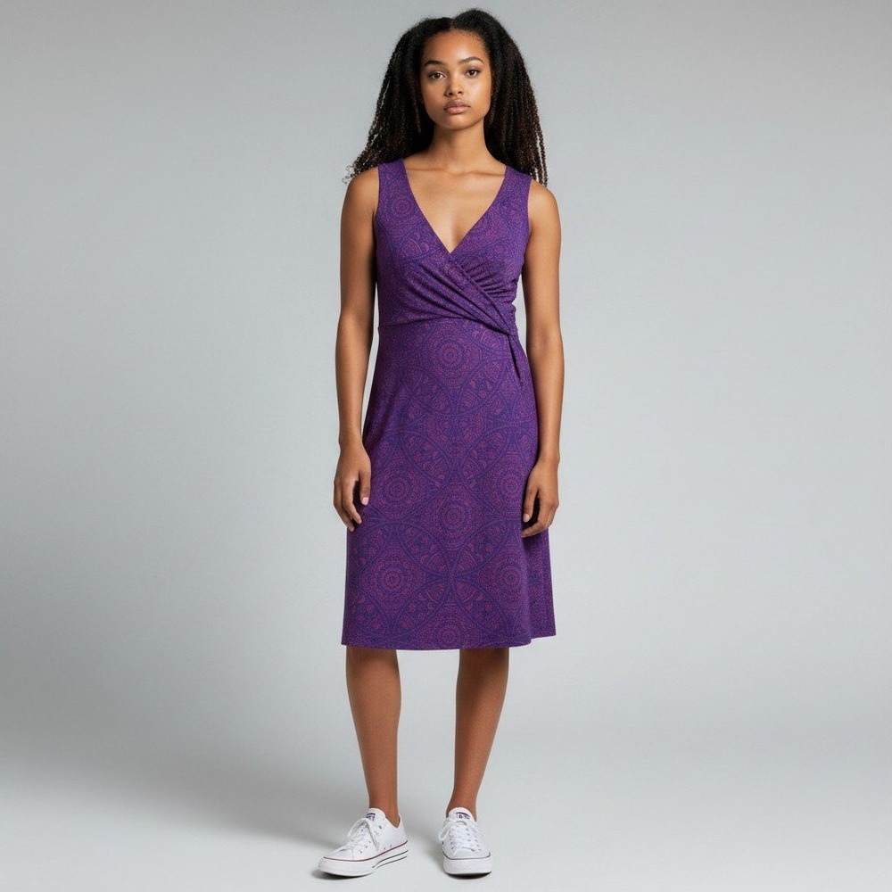 Prana Quinn Dress Purple Pink Mandala Geometric V-Neck Shelf Bra Small